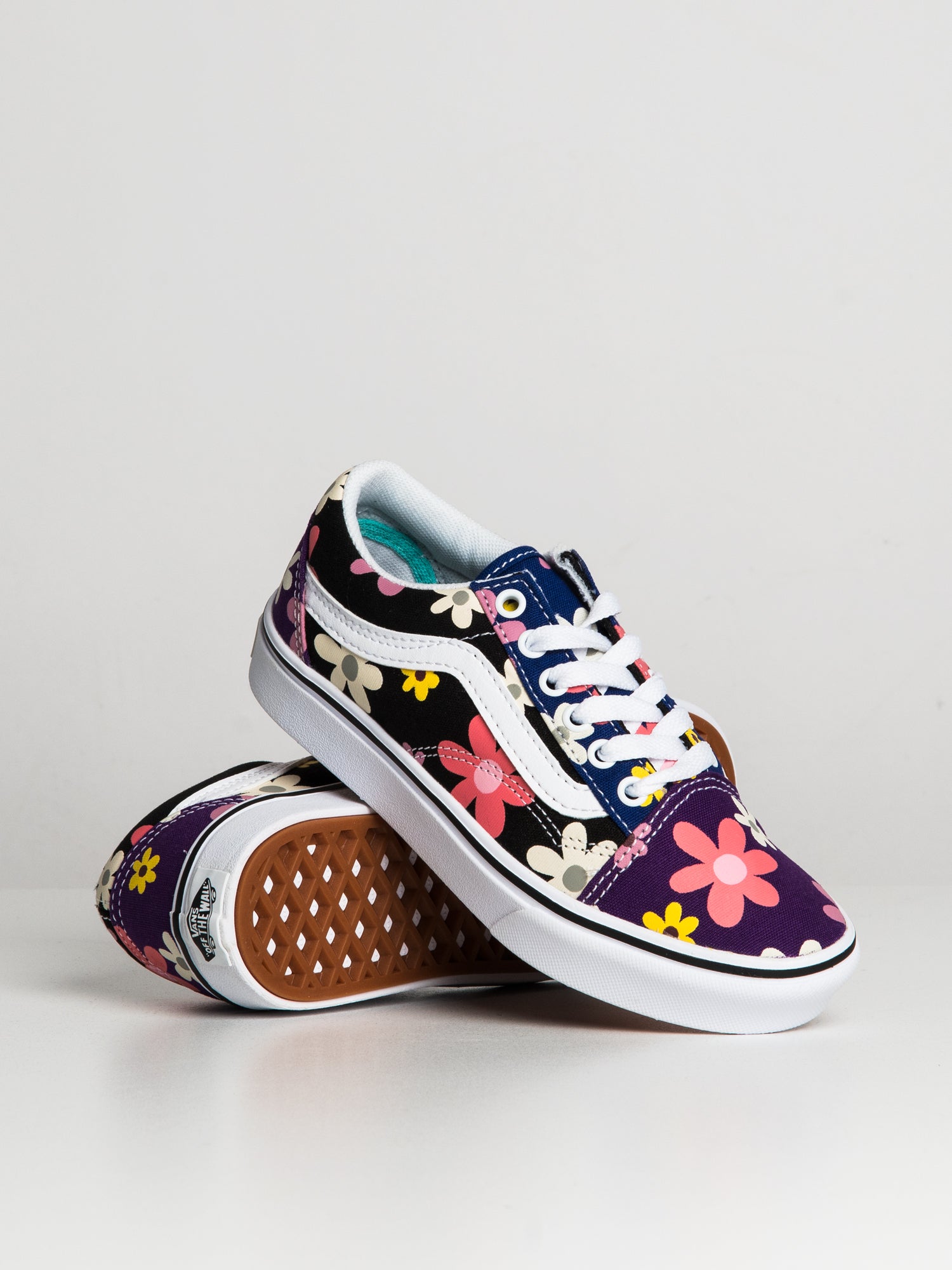 KIDS VANS COMFYCUSH OLD SKOOL CLEARANCE