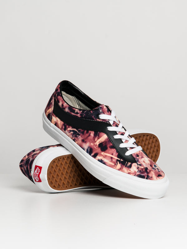 MENS VANS BOLD NI MUSHROOM PRINT SNEAKER - CLEARANCE