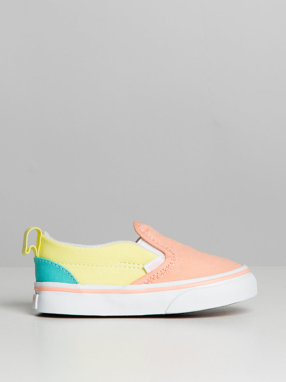 KIDS VANS SLIP ON V - CLEARANCE