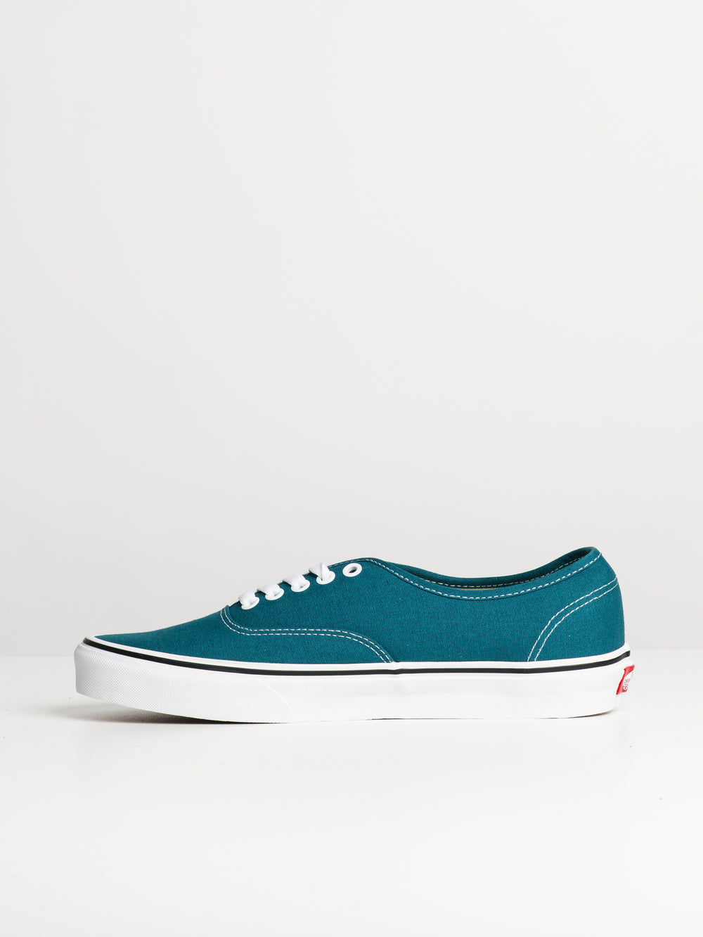 WOMENS VANS AUTHENTIC SNEAKER - CLEARANCE