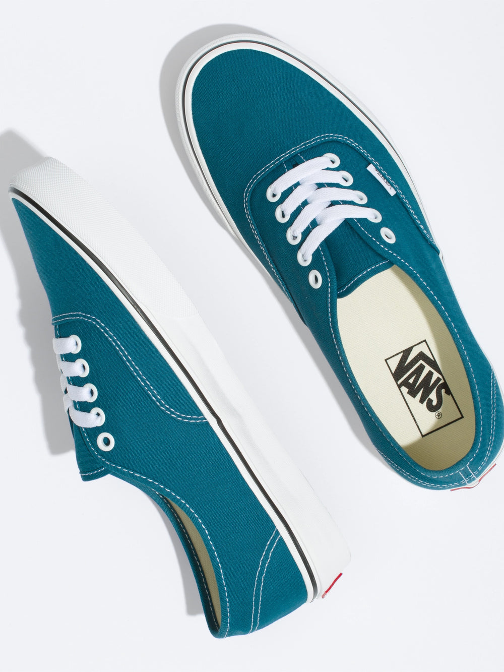 WOMENS VANS AUTHENTIC SNEAKER - CLEARANCE