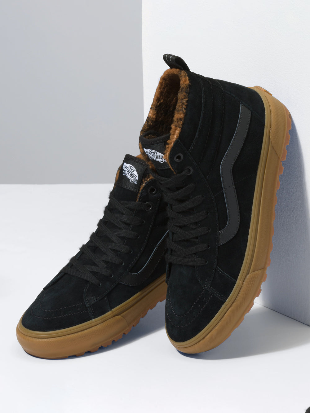 MENS VANS SK8 HI MTE SNEAKER - CLEARANCE