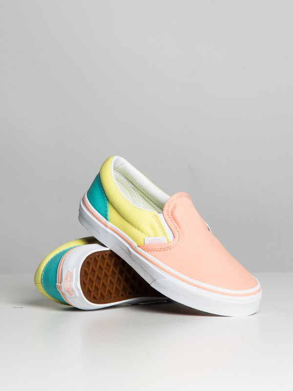 KIDS VANS CLASSIC SLIP ON - CLEARANCE