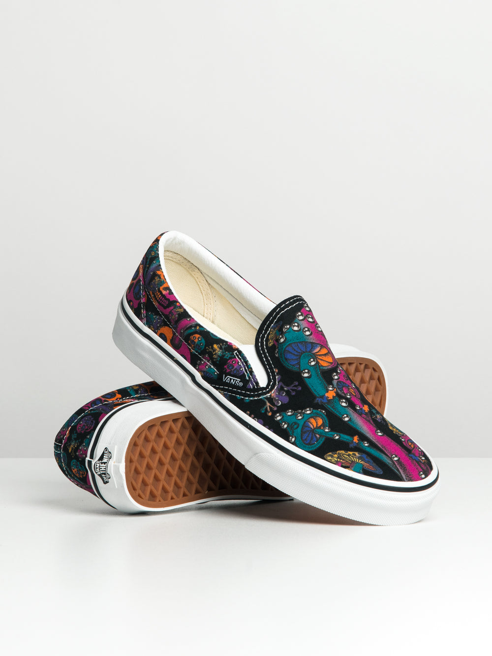 WOMENS VANS CLASSIC SLIP ON - CLEARANCE