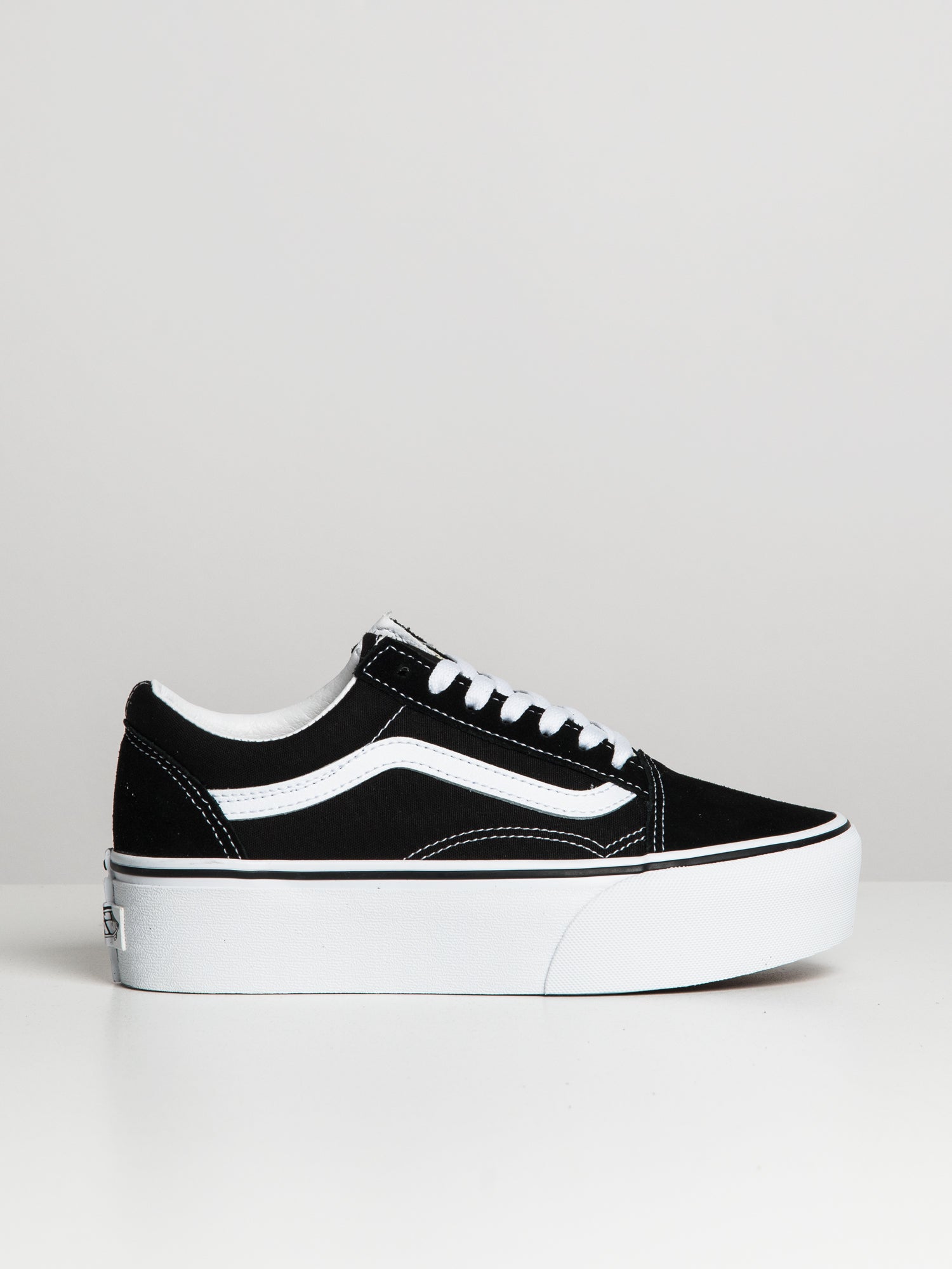 All black old hot sale skool vans womens