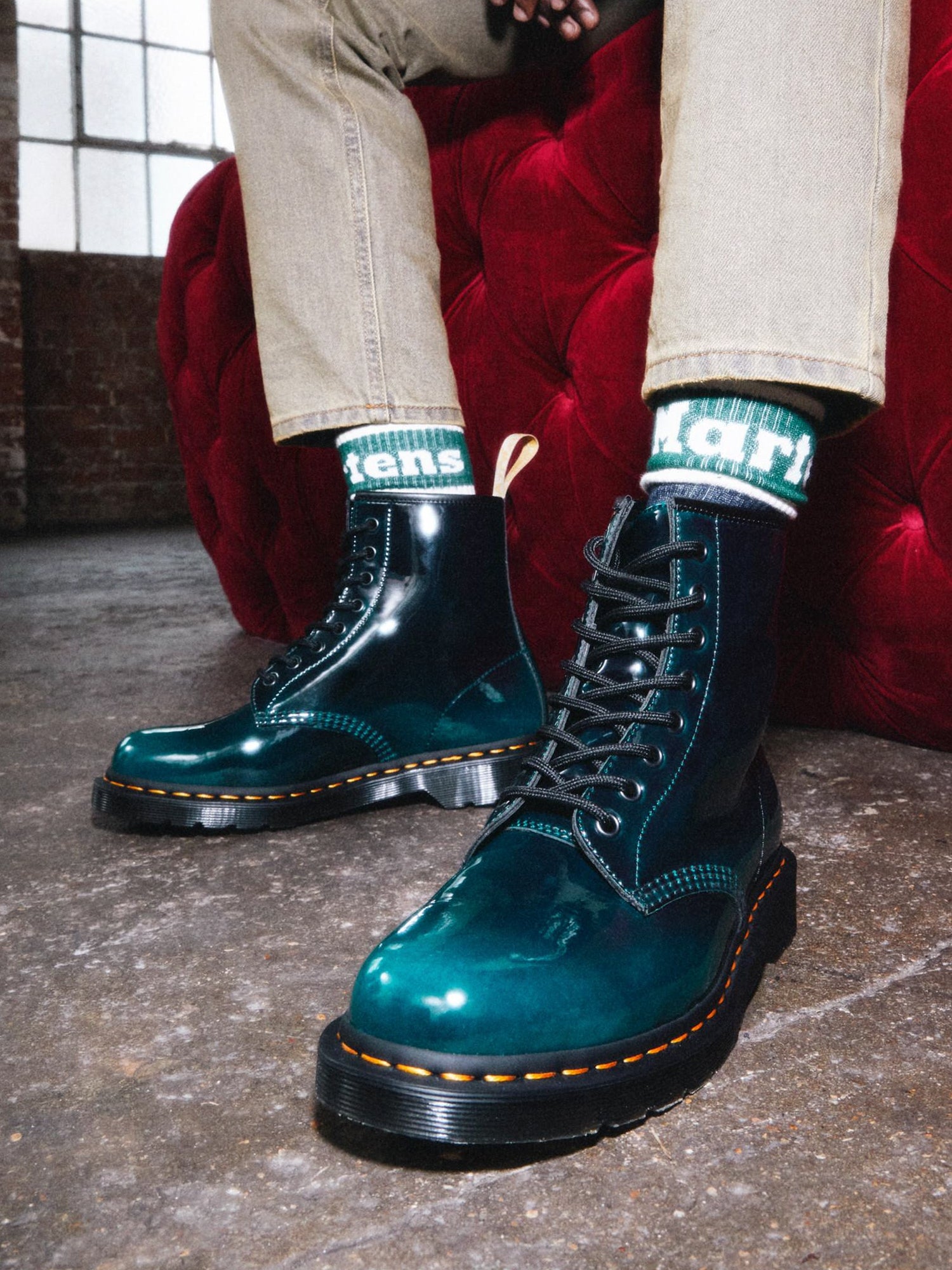 Dr martens 1460 outlet shiny