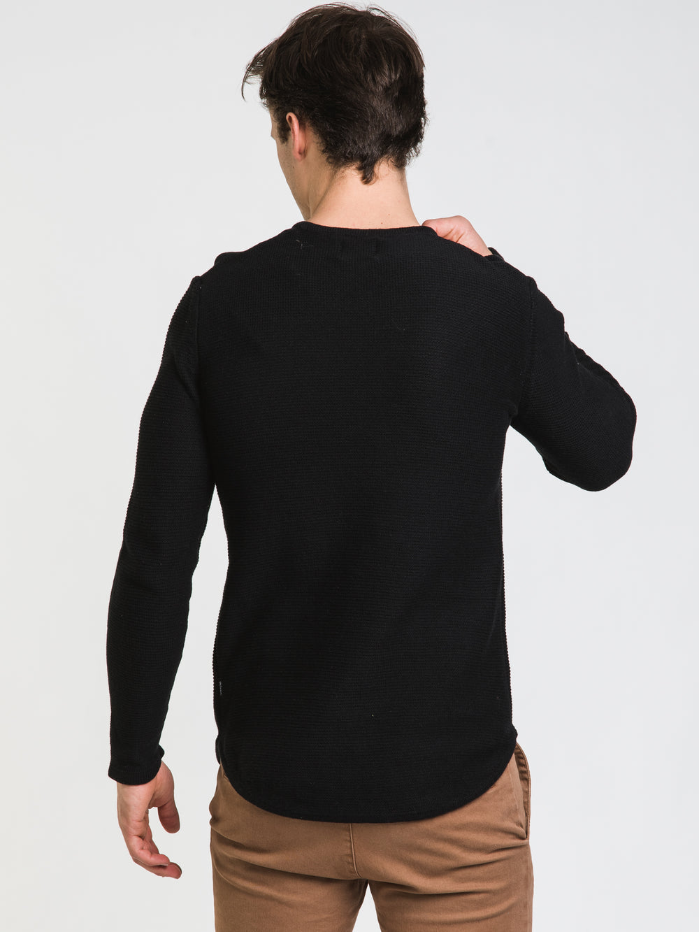 ONLY JONAS LONG SLEEVE CURVED CREW - CLEARANCE