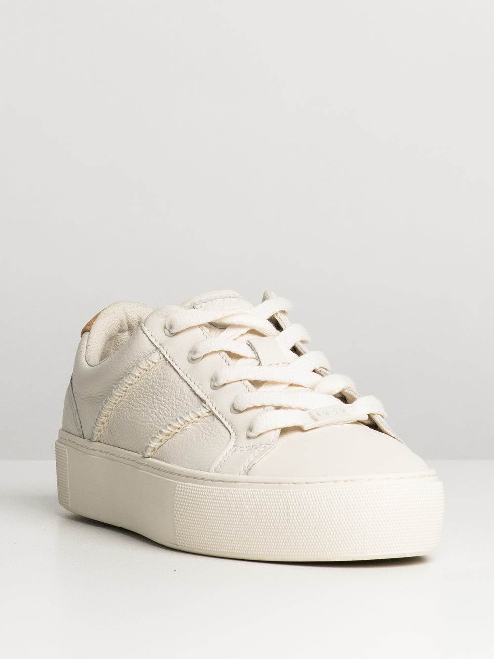 WOMENS UGG DINALE LEATHER SNEAKER - CLEARANCE