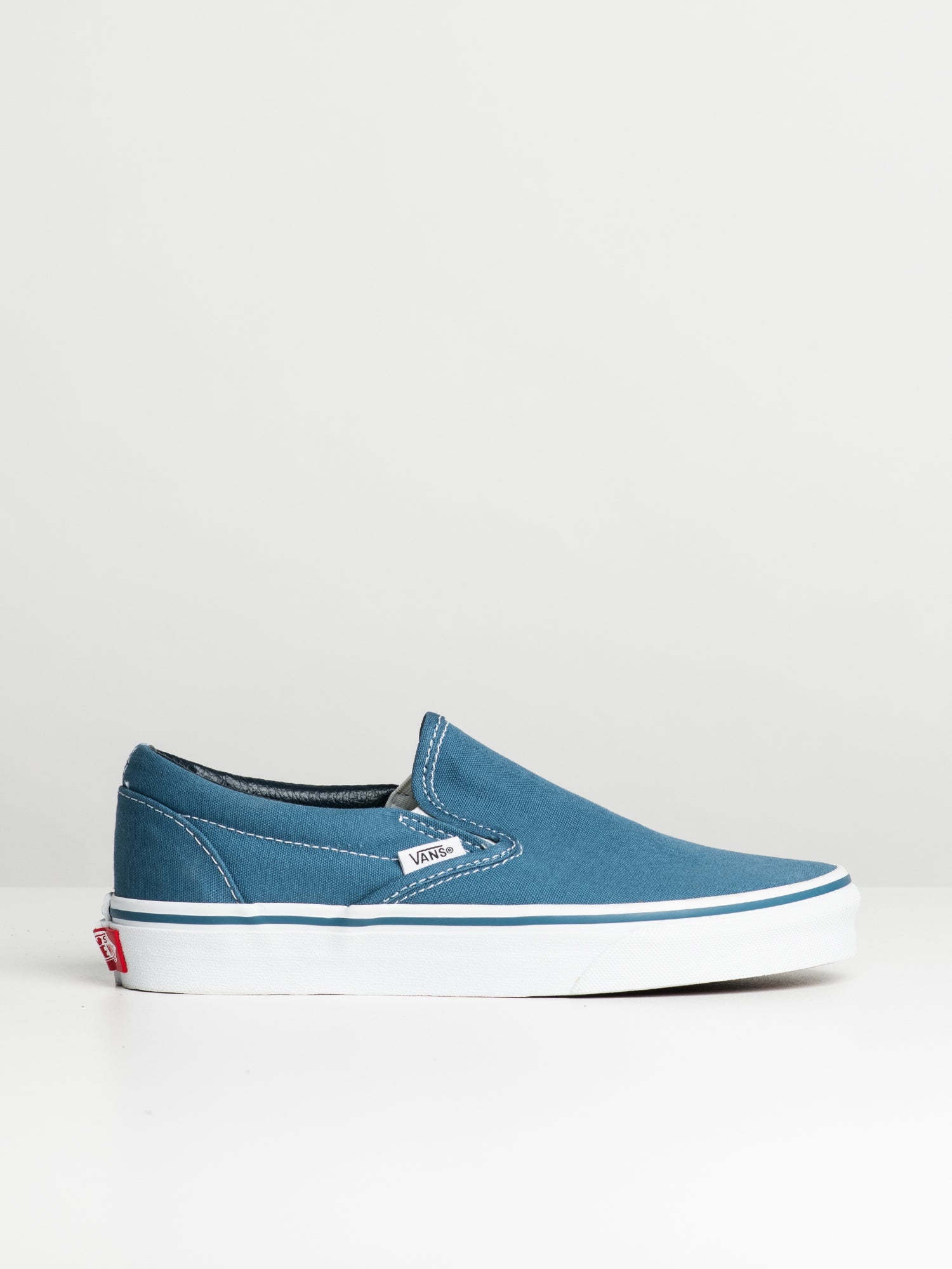 Navy clearance vans womens