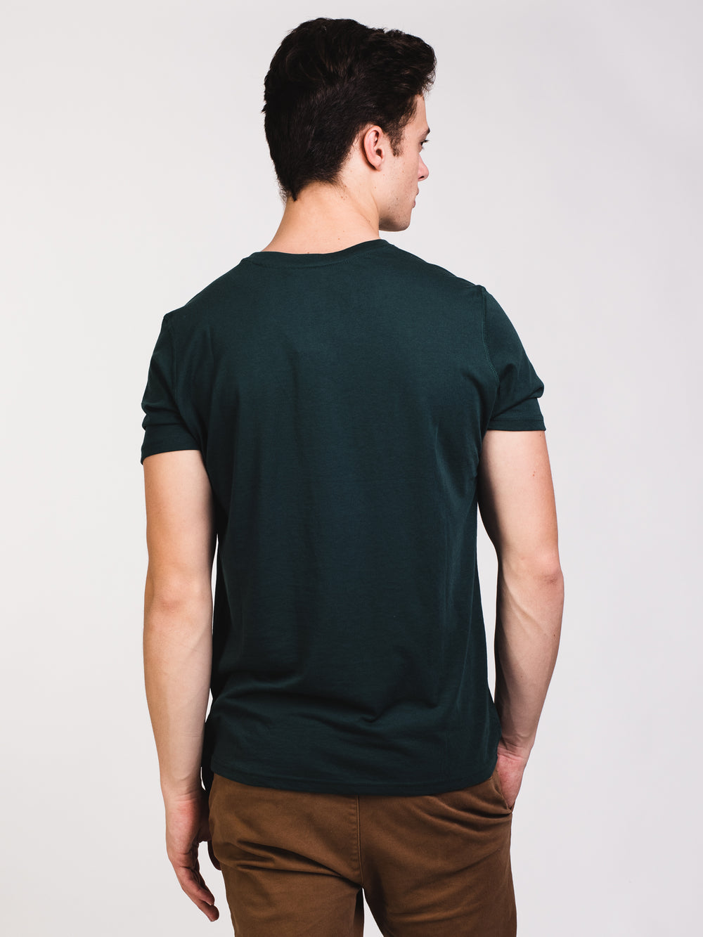 MENS VICTOR VNECK T - GREEN - CLEARANCE