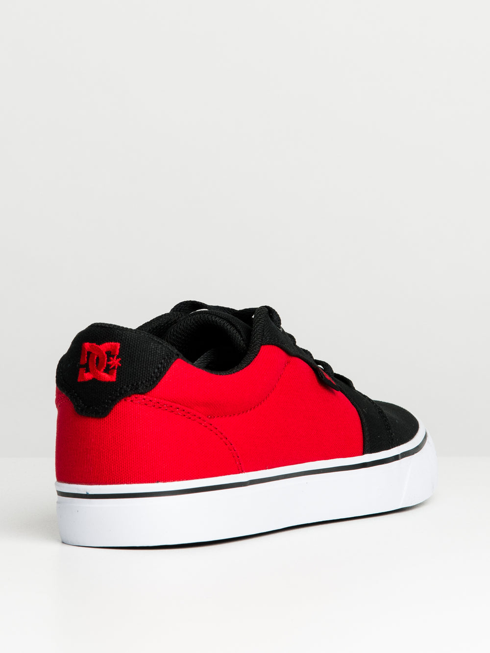 MENS DC SHOES ANVIL SNEAKER - CLEARANCE