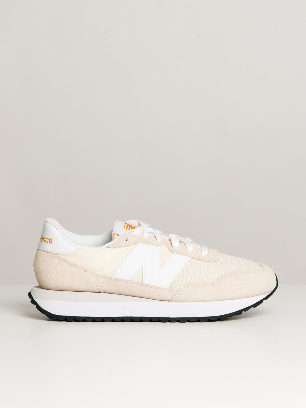 WOMENS NEW BALANCE THE 237 SNEAKERS
