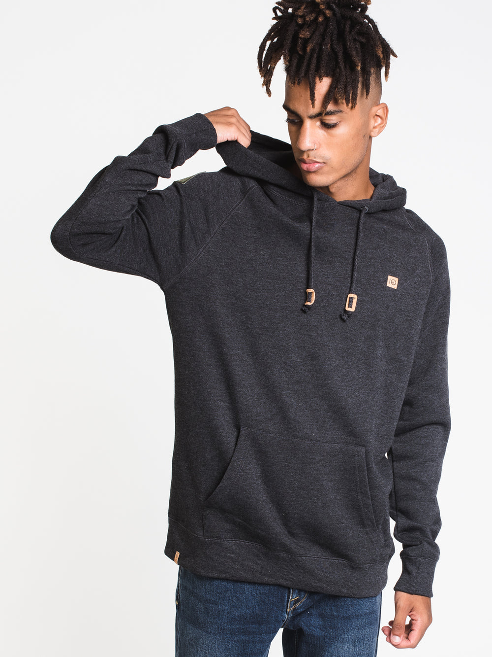 MENS ARAWIN PATCH PULLOVER HOODIE- BLACK - CLEARANCE