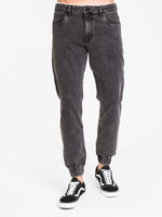 JOGGING EN JEAN POUR HOMME - LIQUIDATION