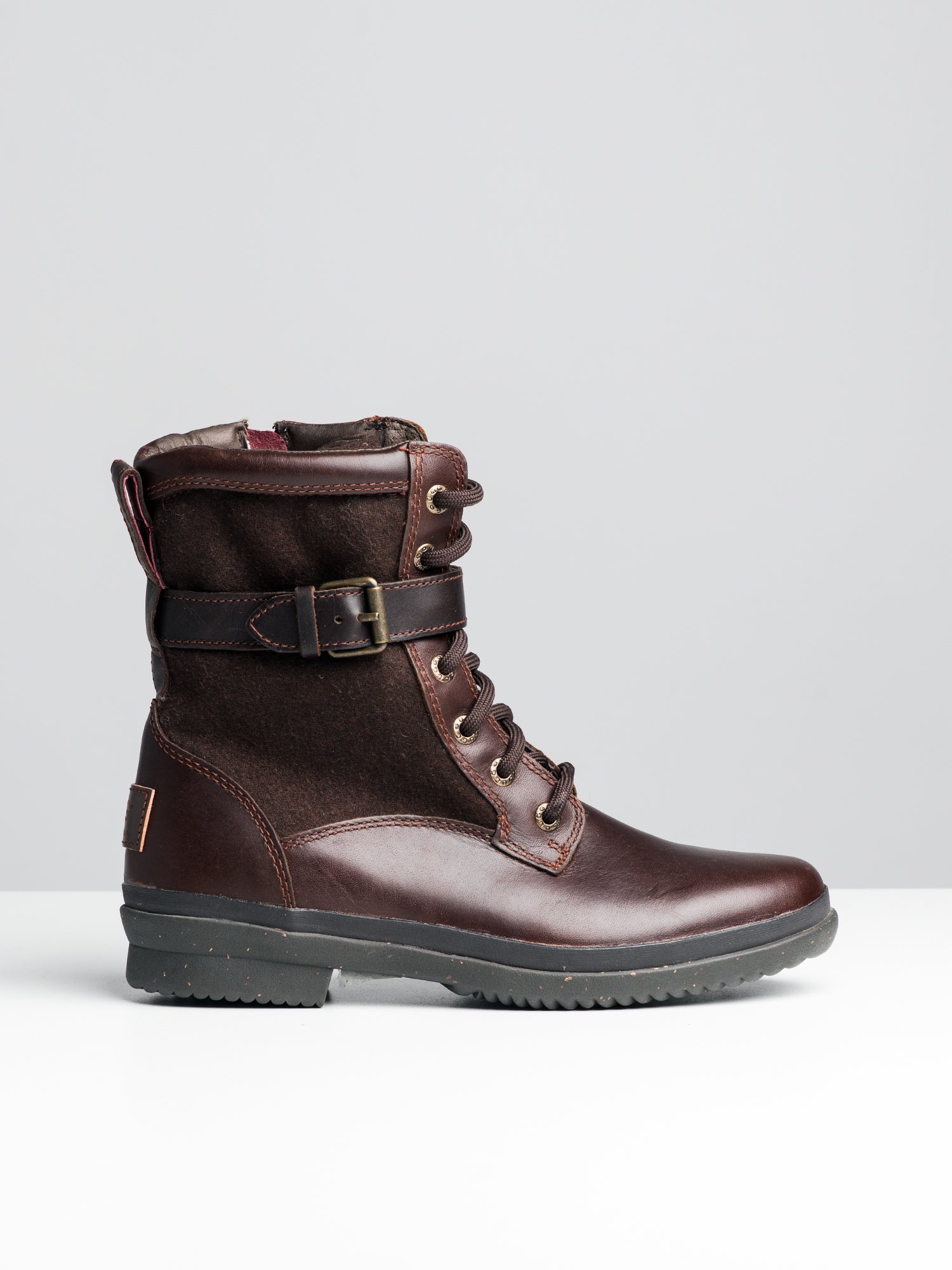 Ugg 2025 kesey chestnut