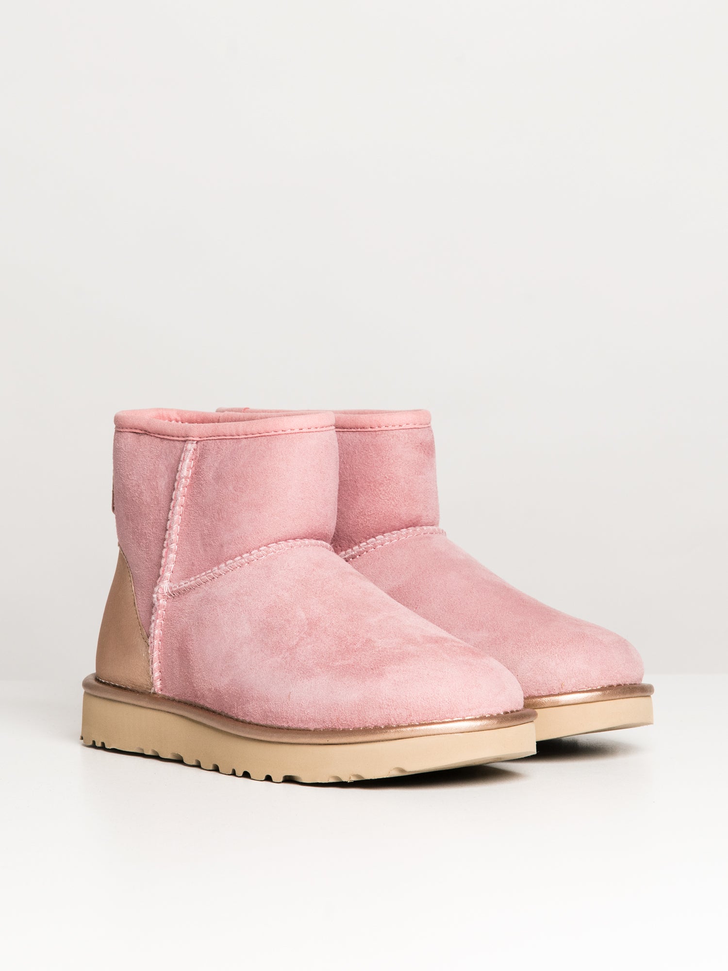 Metallic pink clearance uggs