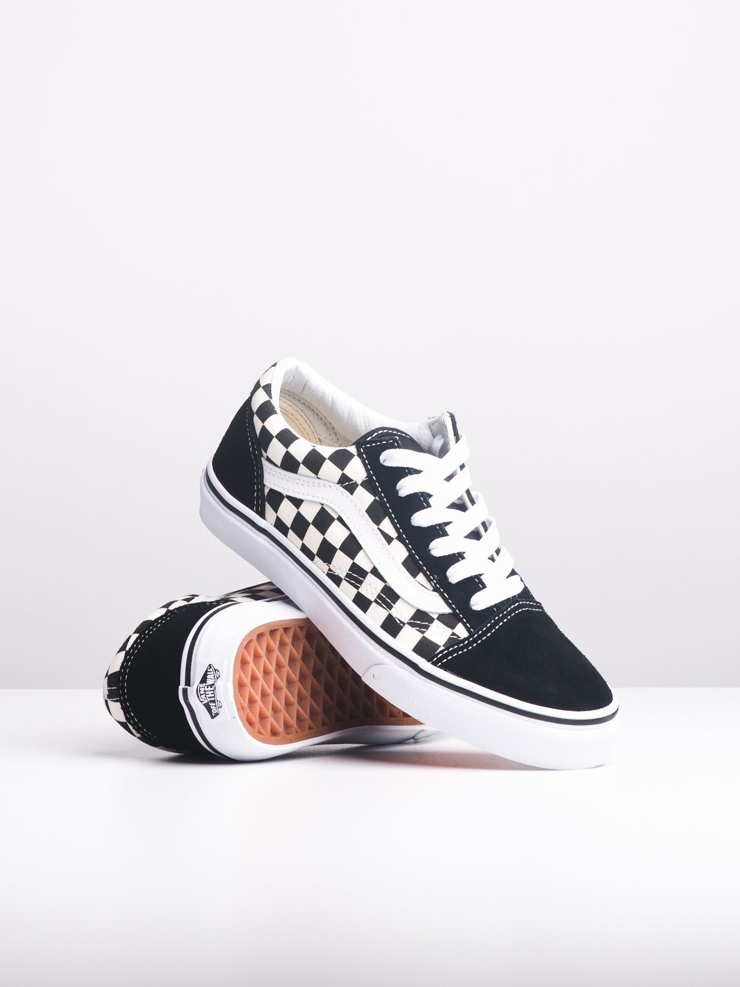 Kids checkerboard old outlet skool vans