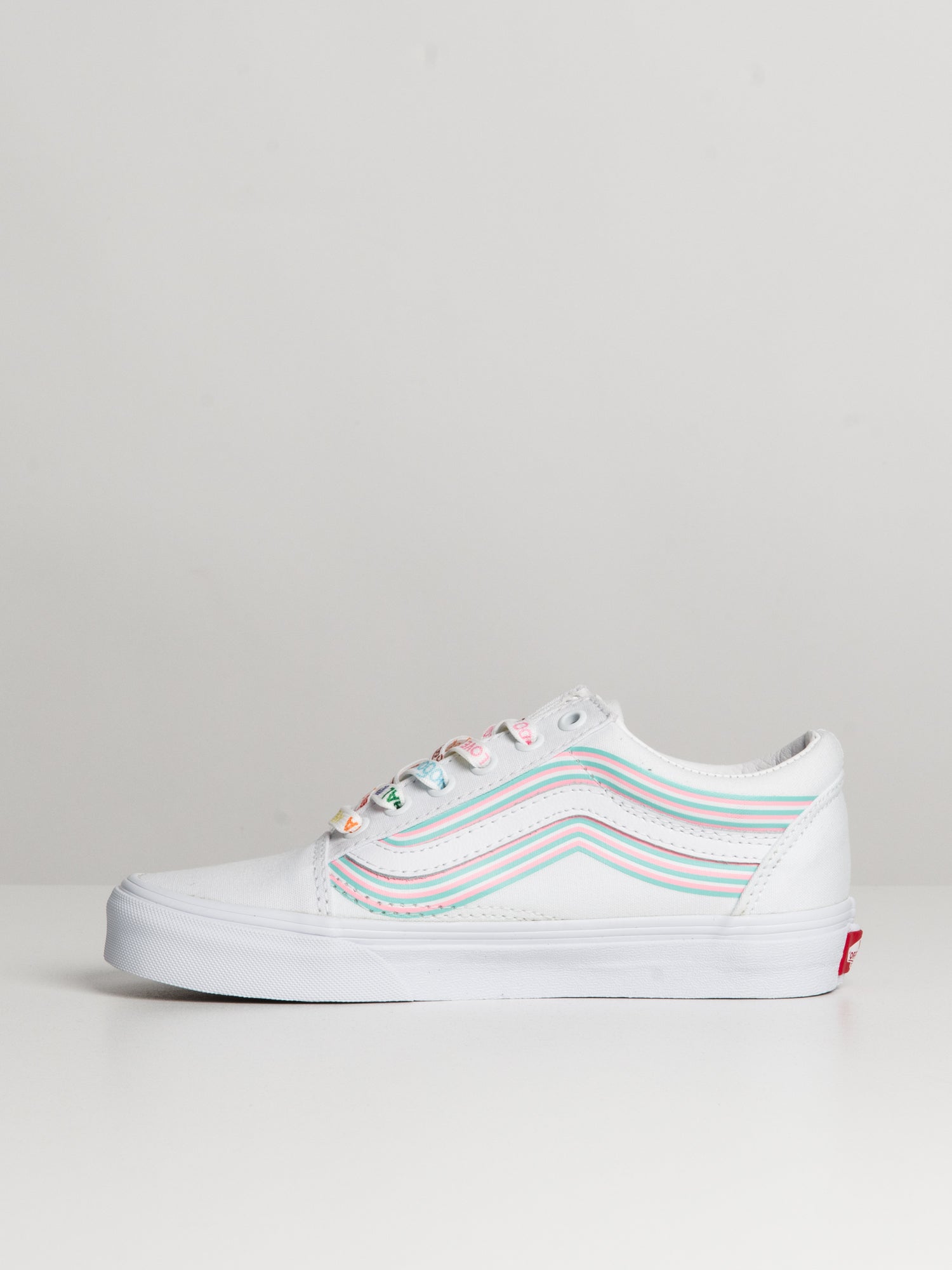 New vans old skool rainbow hotsell skate shoe white womens pride